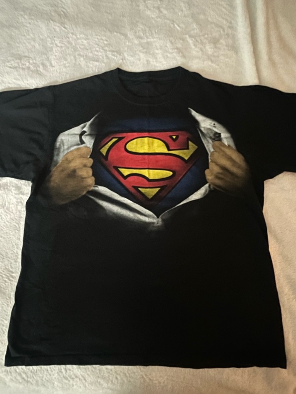 DC Men’s Superman t-shirt size Large